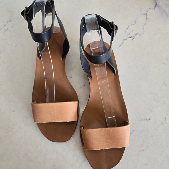 Madewell Shoes - Women's Madewell Sandals Size 8.5 Tan and Black Stacked Color